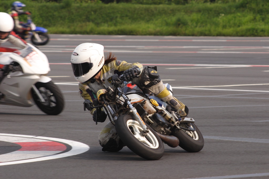img0027.jpg