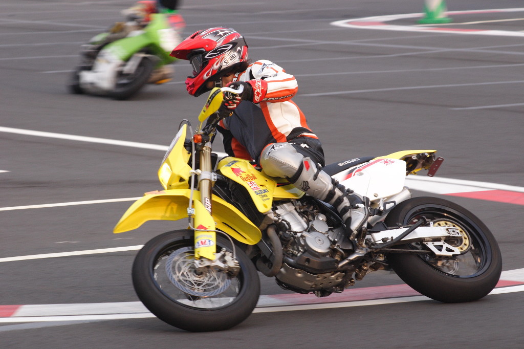 img0030.jpg