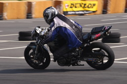 img0015.jpg