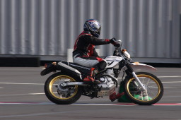 img0019.jpg